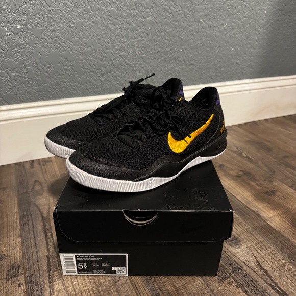 Nike Kobe 8 Protro(GS) size 5.5Y - Picture 3 of 5